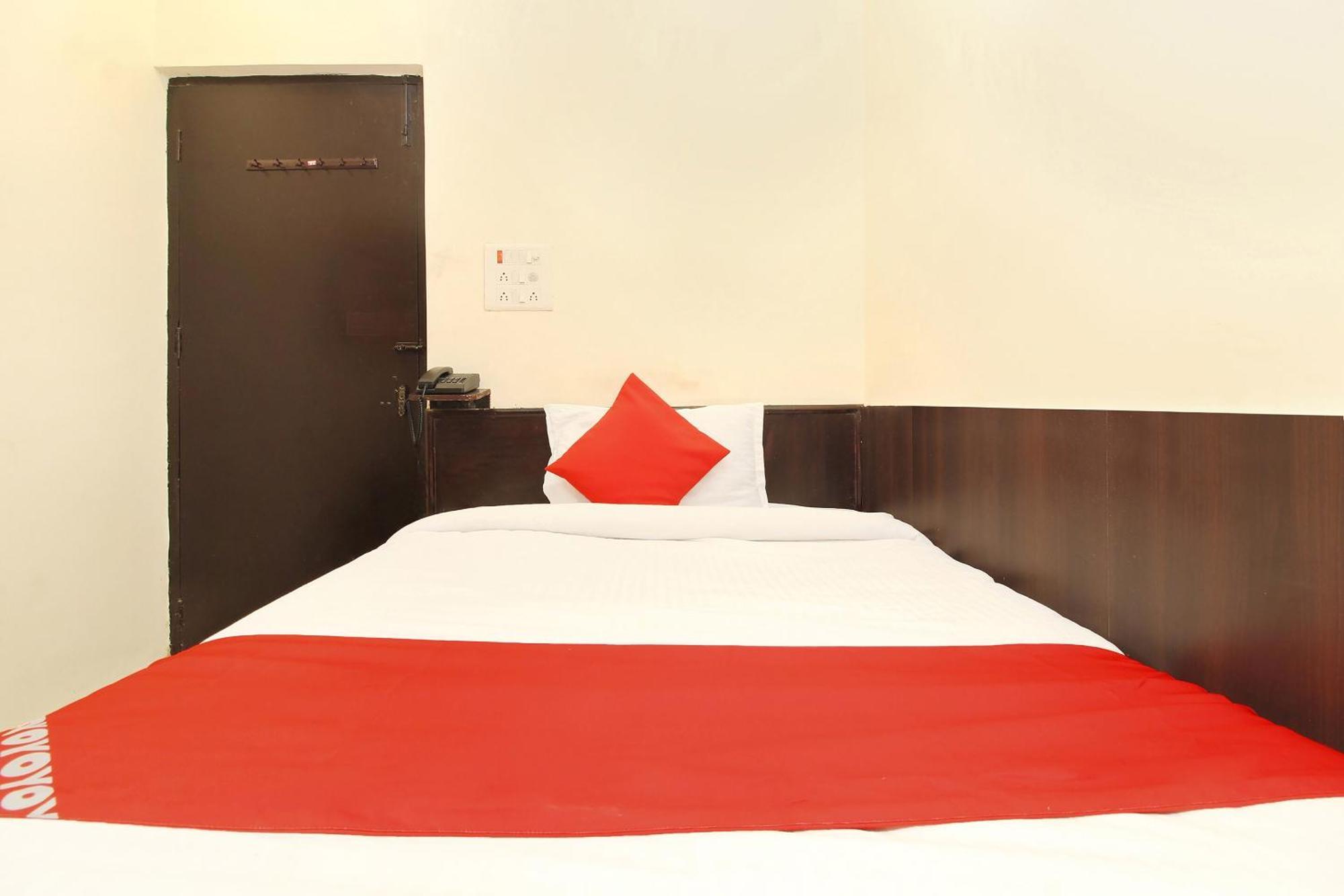 Hotel O Vasundhara Guest House Near Tankbund Secunderabad Екстер'єр фото